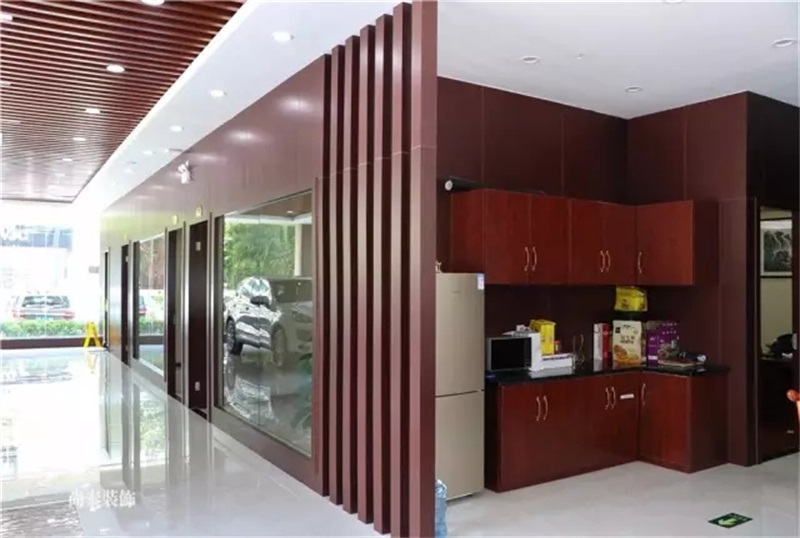 汽車展廳實(shí)拍圖