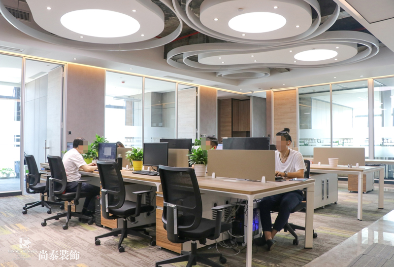 辦公室吊頂裝修實(shí)景圖