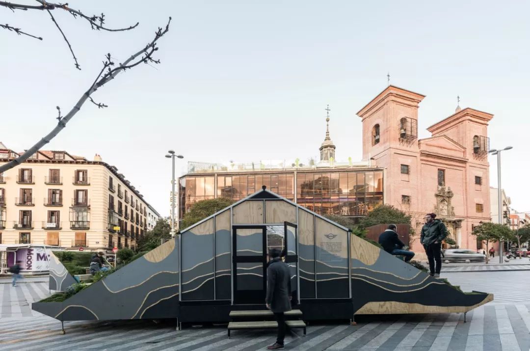 可移動(dòng)辦公室外觀設(shè)計(jì)實(shí)景圖