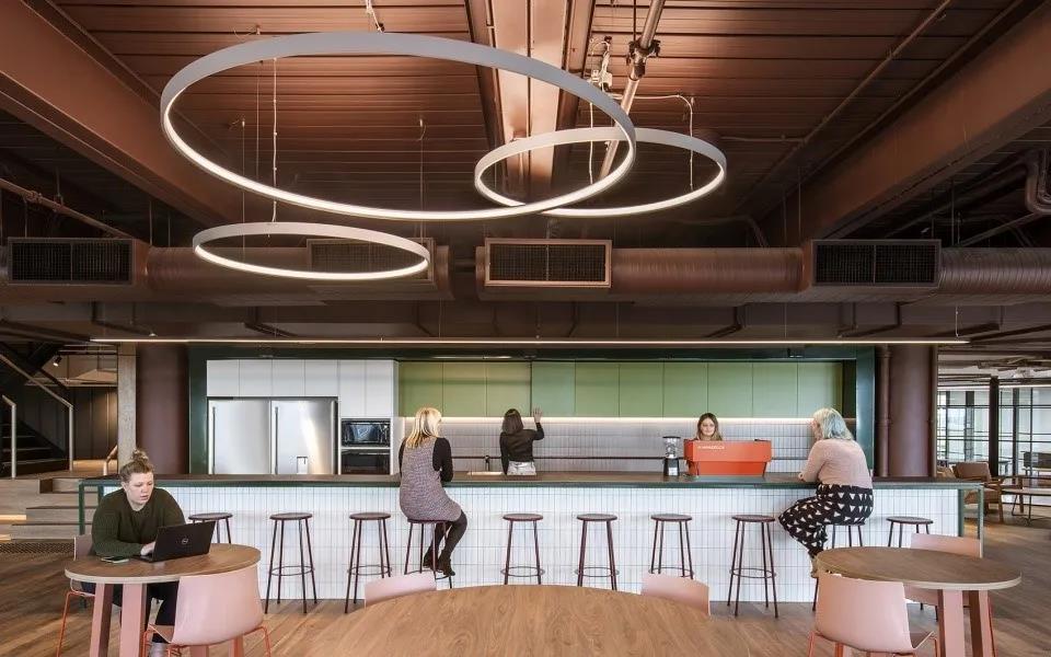 辦公室視覺設(shè)計圖片