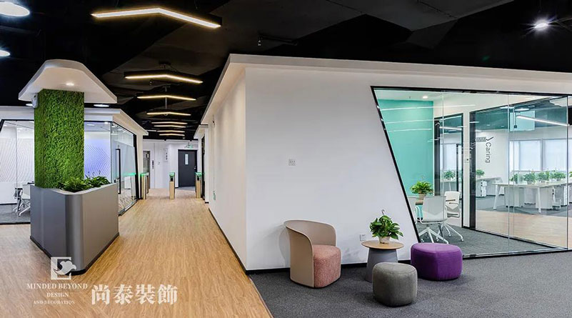 辦公空間過(guò)道裝修實(shí)景圖